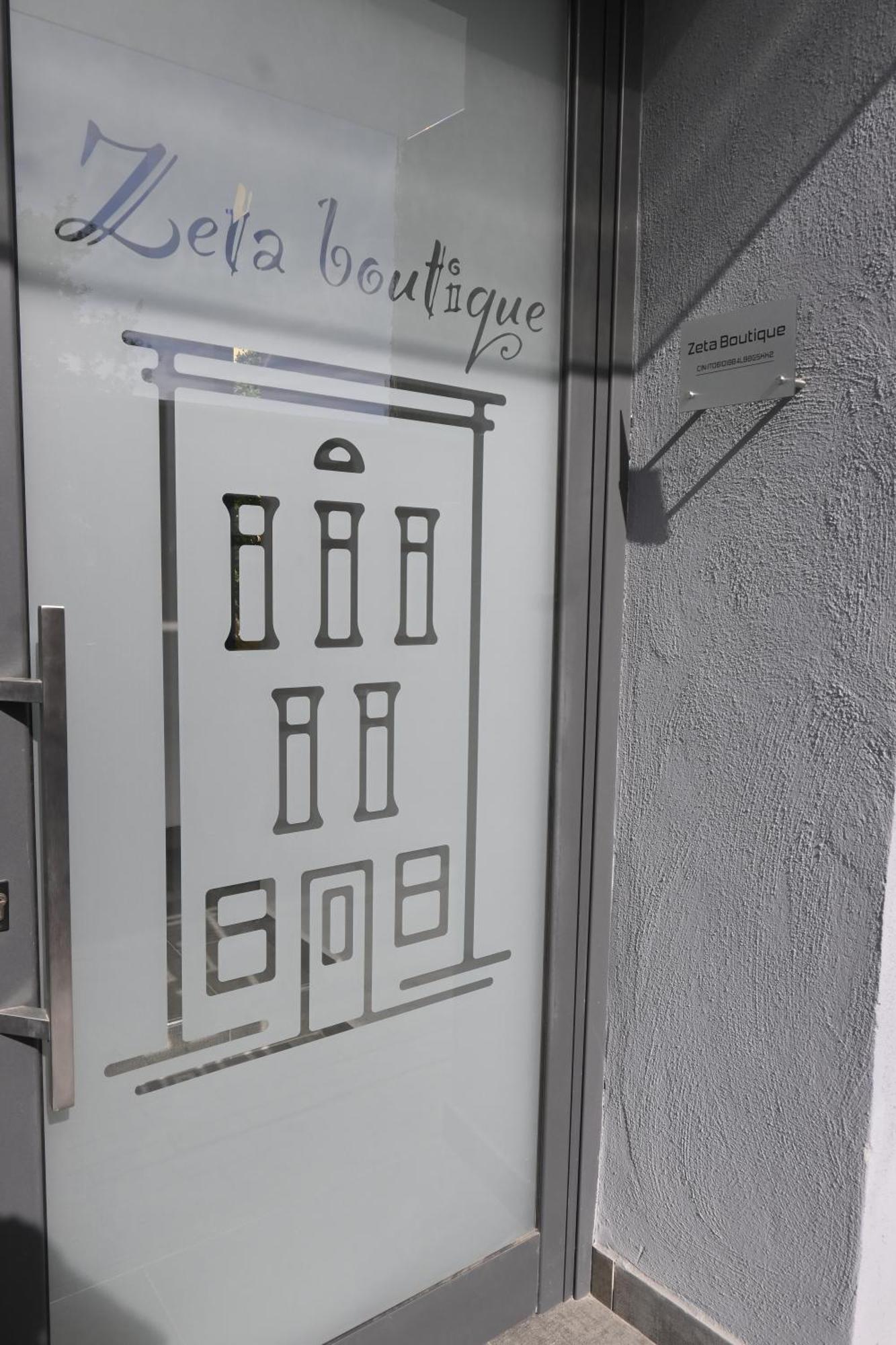 Zeta Boutique Hotel Caserta Exterior photo
