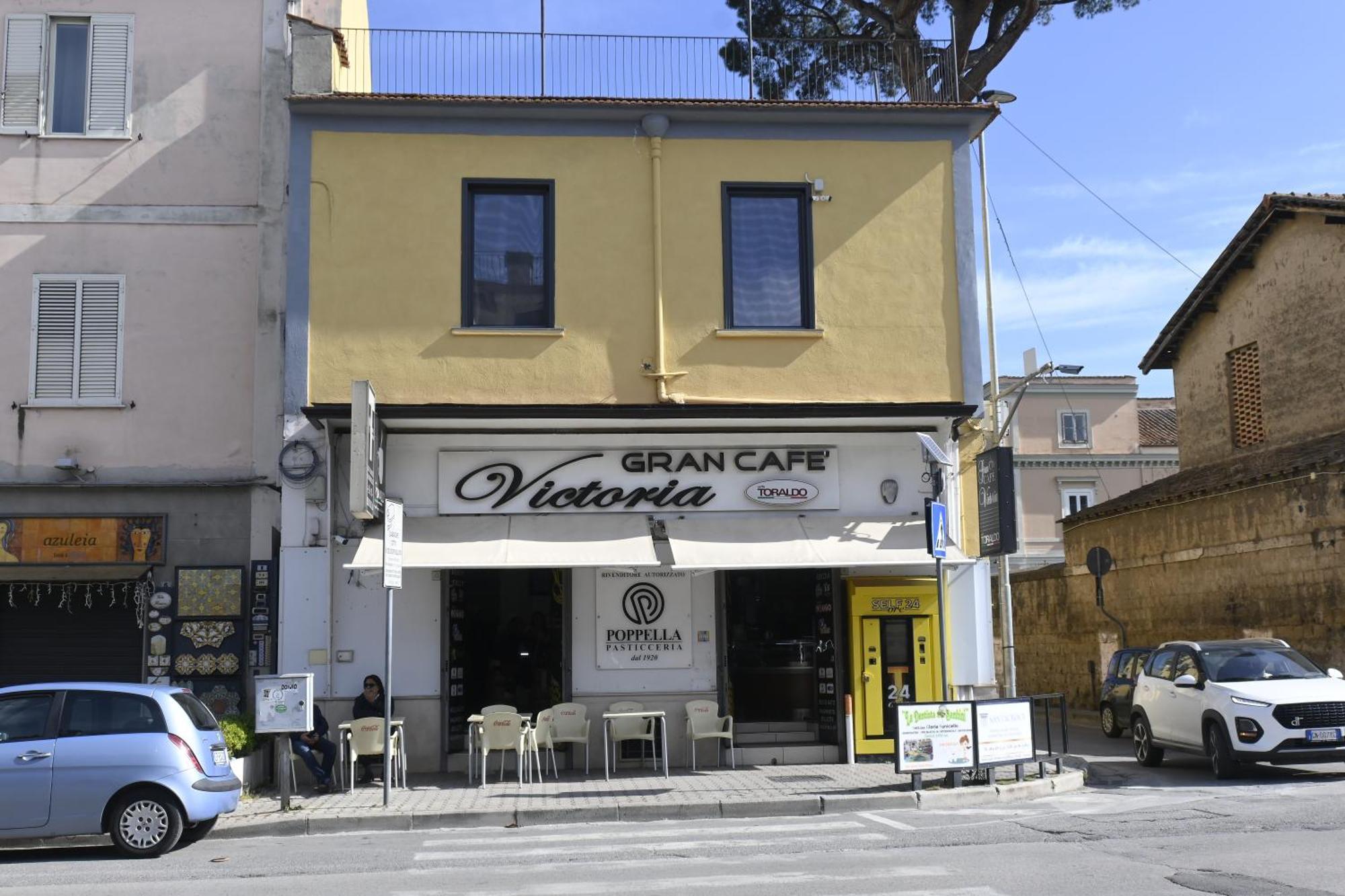 Zeta Boutique Hotel Caserta Exterior photo